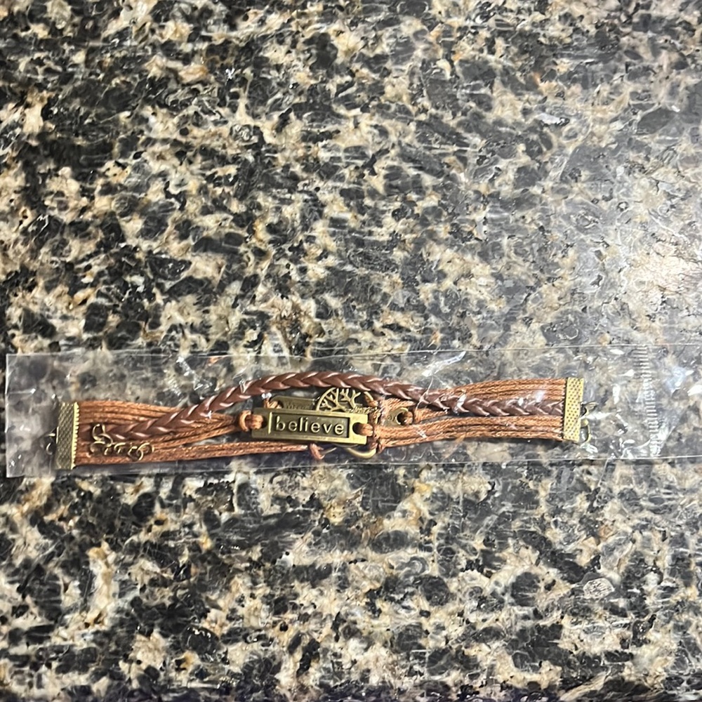 Leather brown choker “Believe” necklace NEW